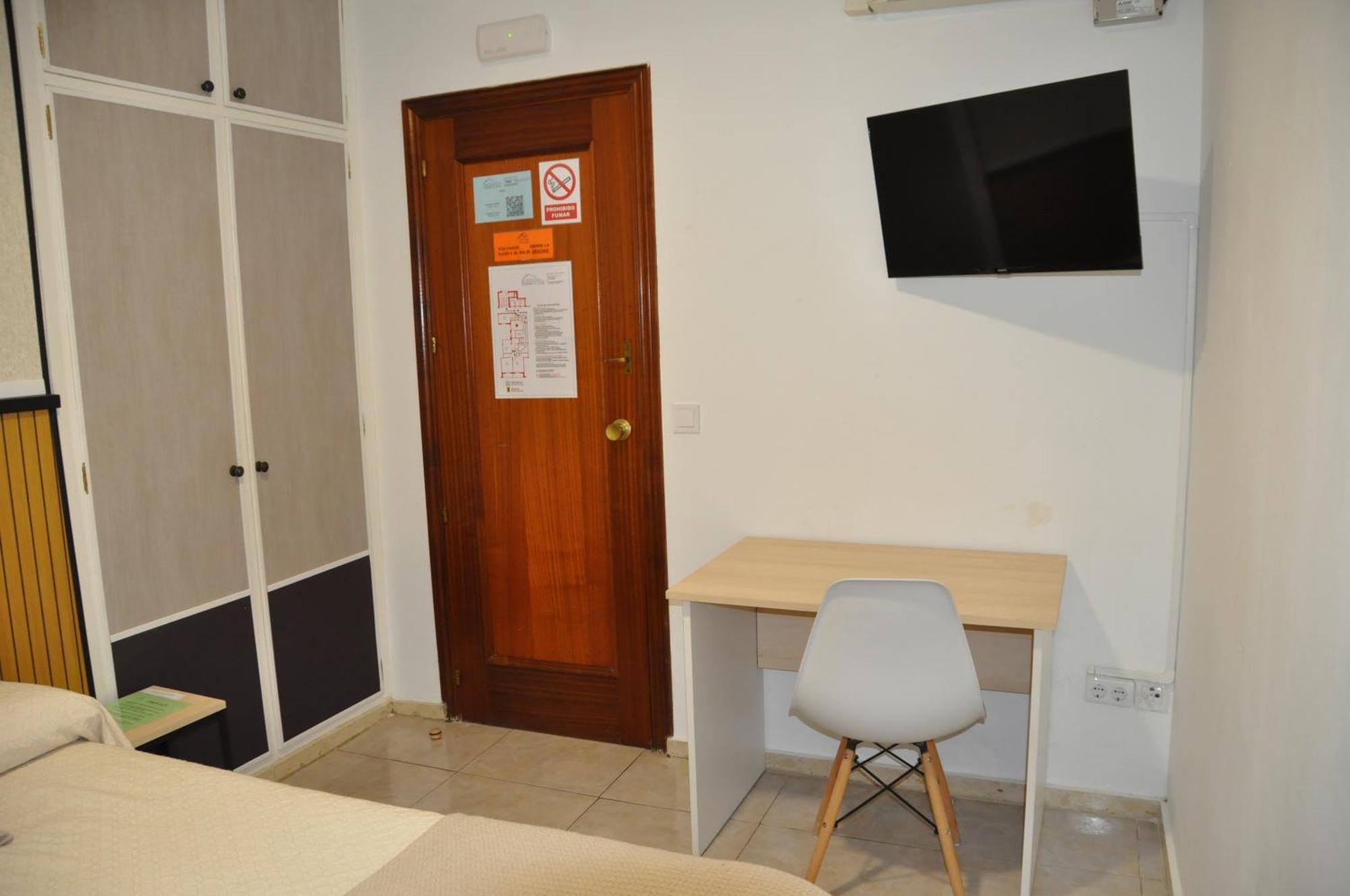 Hostal Ramon Y Cajal Valladolid Esterno foto